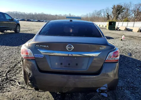 2015 Nissan Altima 2.5 z USA, uszkodzony, nr VIN 1N4AL3AP1FC466641